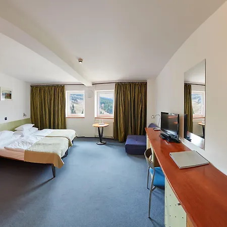 Horizont Pec pod Sněžkou