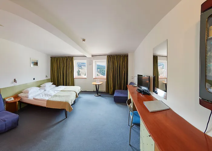 Horizont Pec pod Sněžkou